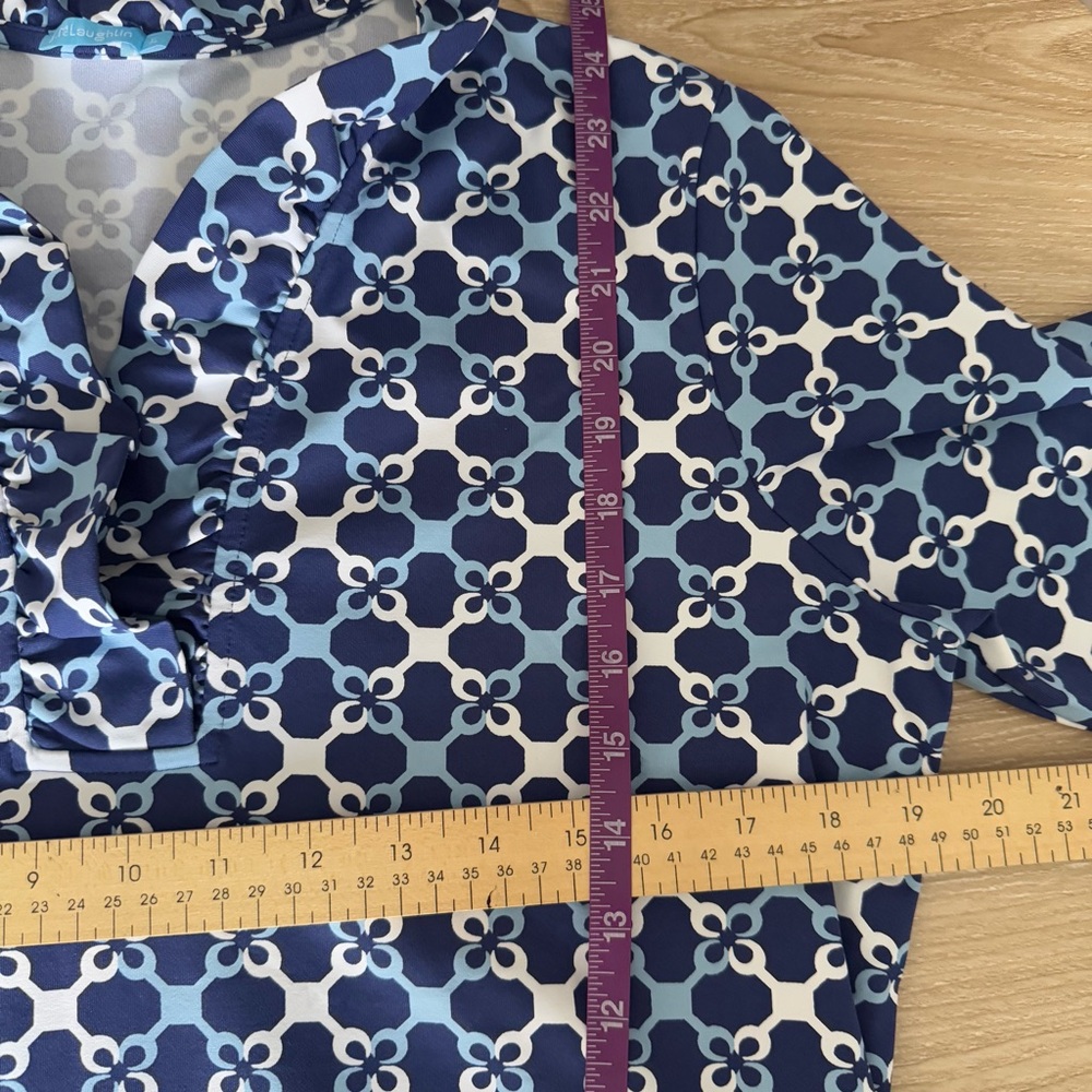 J.Mclaughlin XL Durham Blue Geometric Top Catalina Cloth Ruffle Neck Preppy - Picture 4 of 5